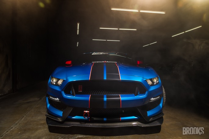 GT350front smoke